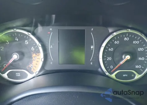 2018 Jeep Renegade Latitude Fwd z USA, uszkodzony, nr VIN ZACCJABB8JPH36064